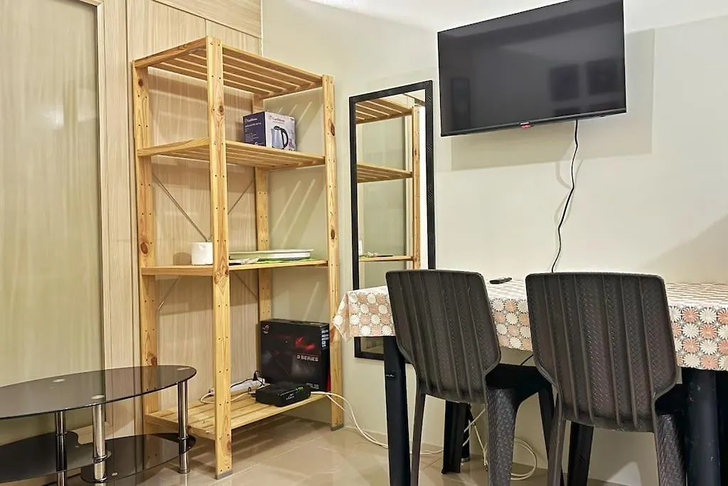 Meowcation Condo In Makati Manila 0*,  Philippines