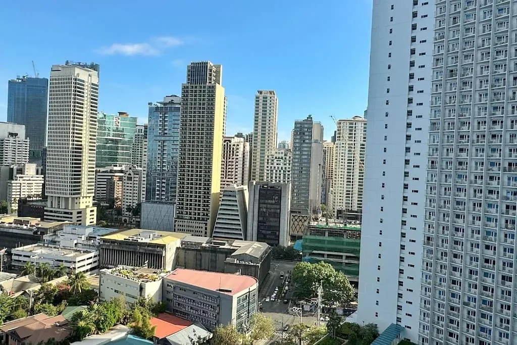 Meowcation Condo In Makati Manila